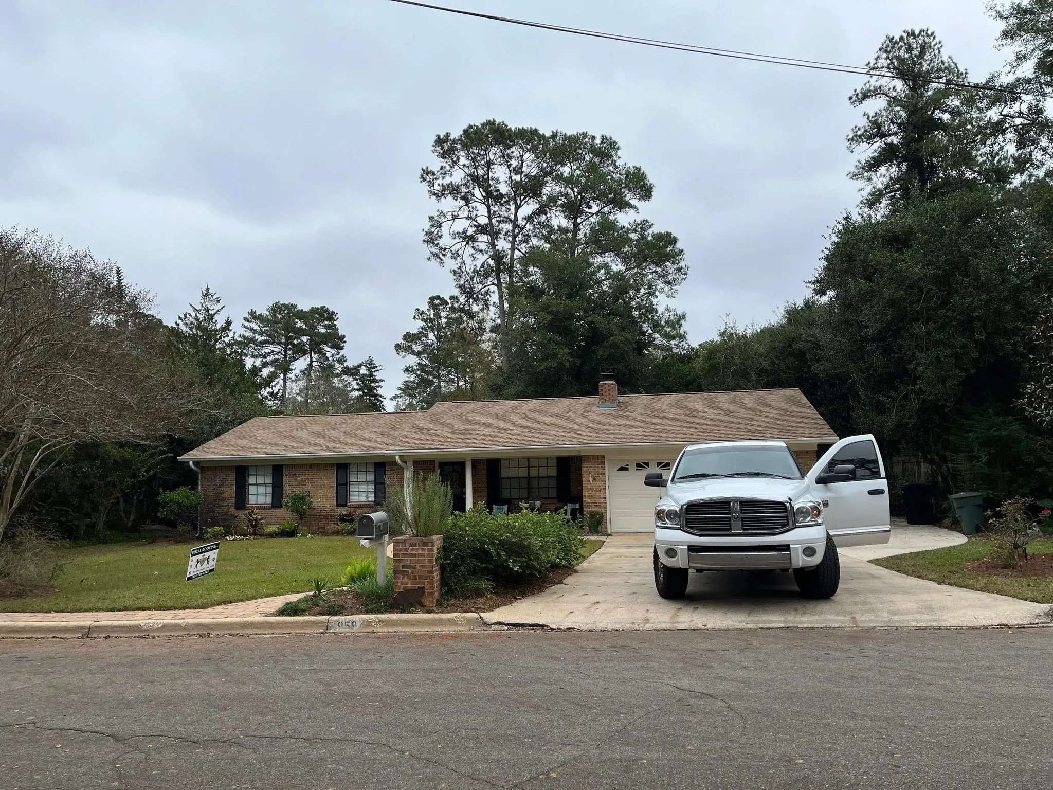 Royal Roofing LLC photo 6