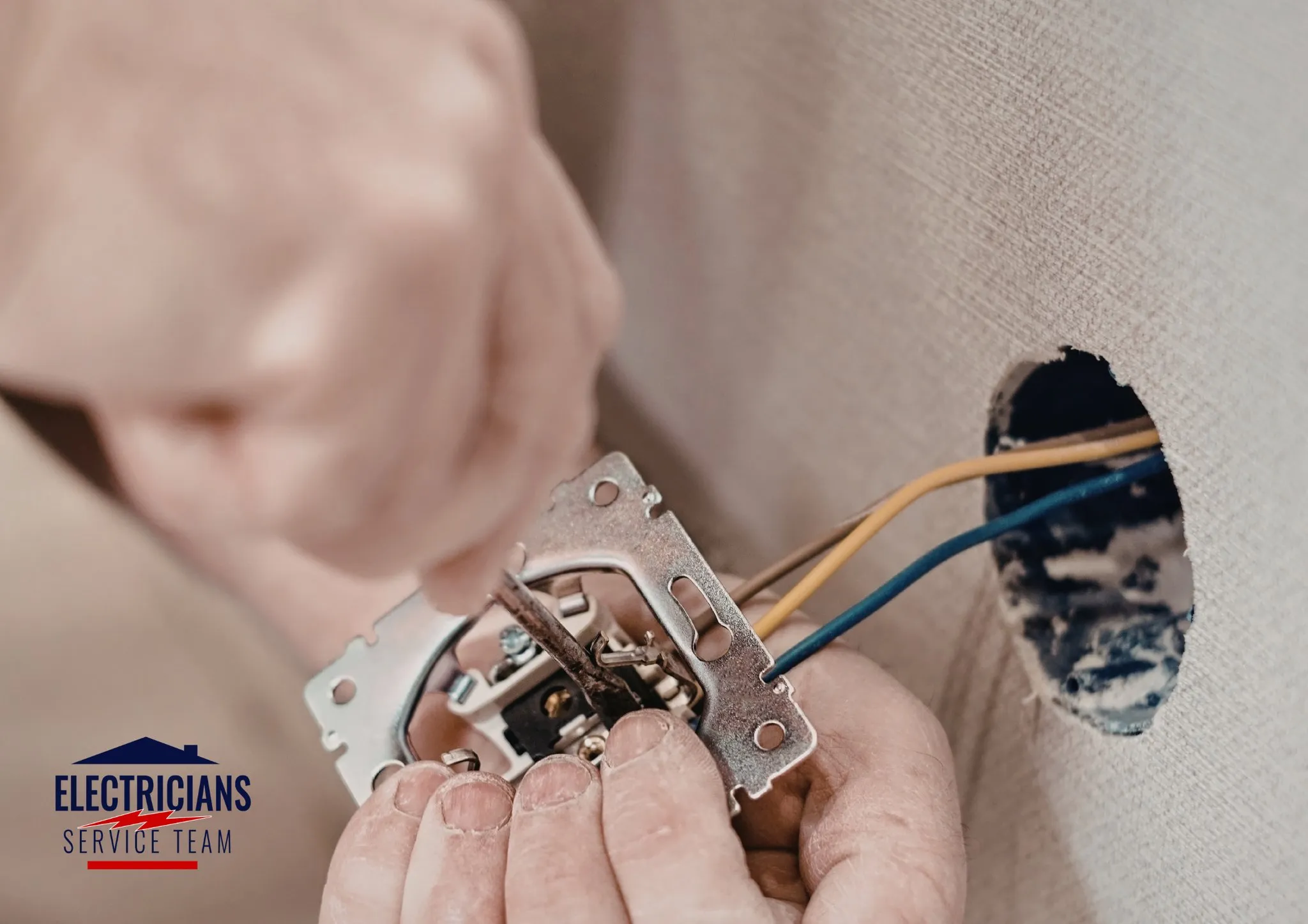 Electricians Service Team photo 3