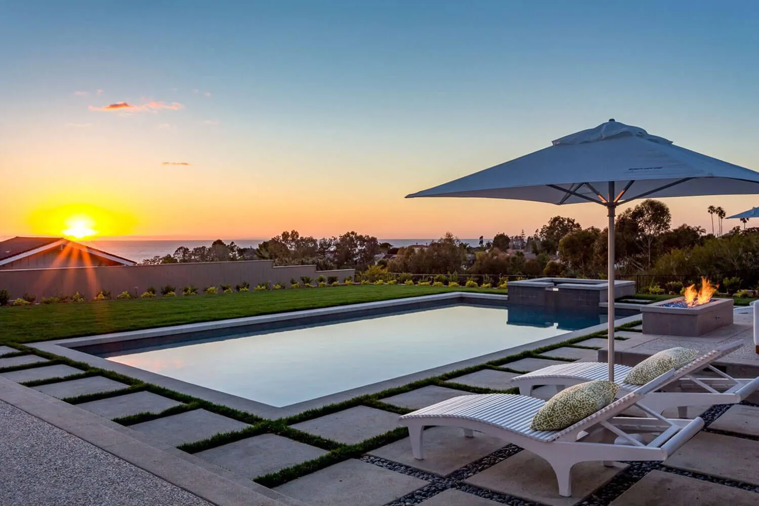 Gammon Pools Inc photo 1