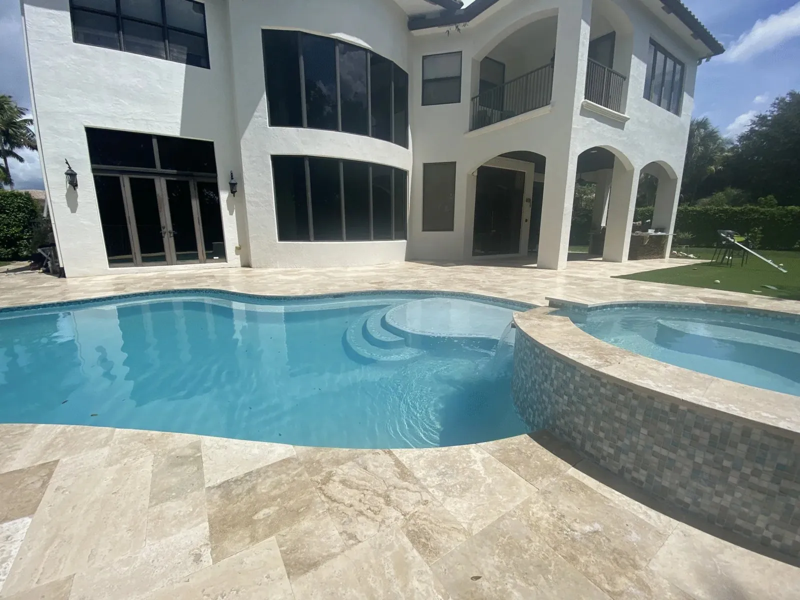 MAS POOL BUILDERS photo 4