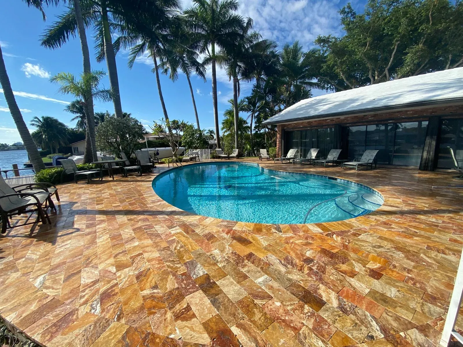 MAS POOL BUILDERS photo 8