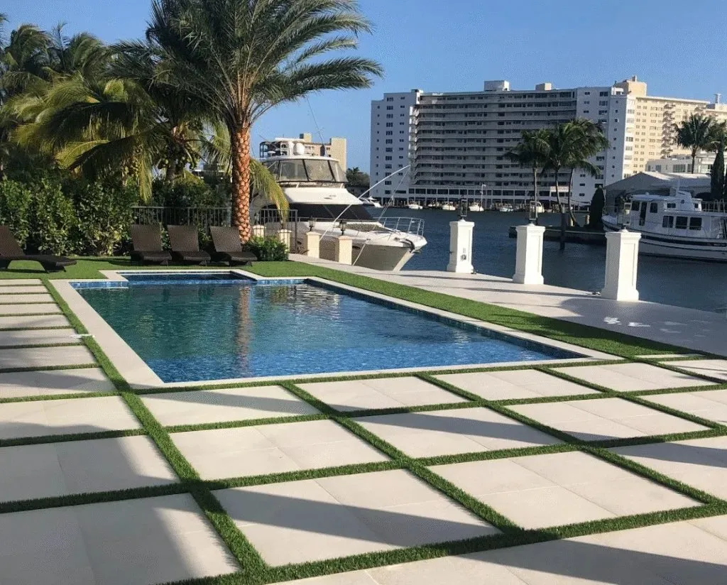 MAS POOL BUILDERS photo 7