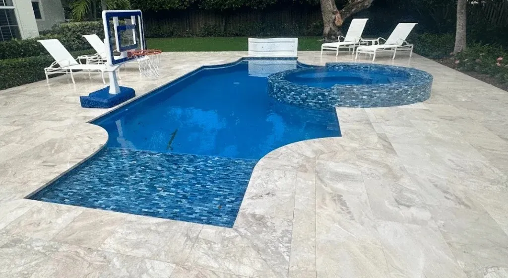 MAS POOL BUILDERS photo 5