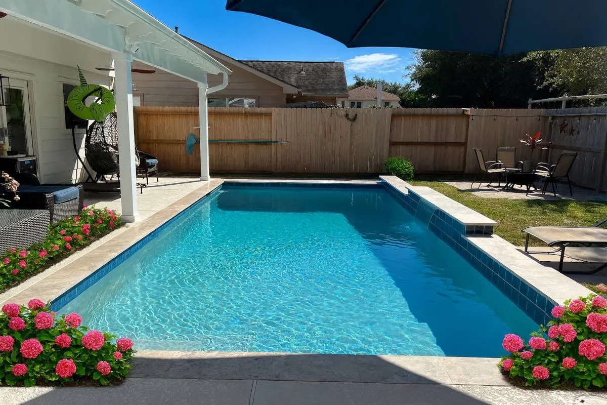 Blue Space Custom Pools photo 1