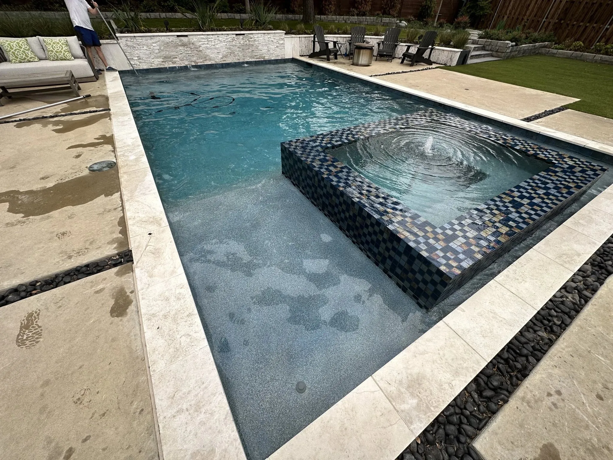 Refresh Pool Company photo 3