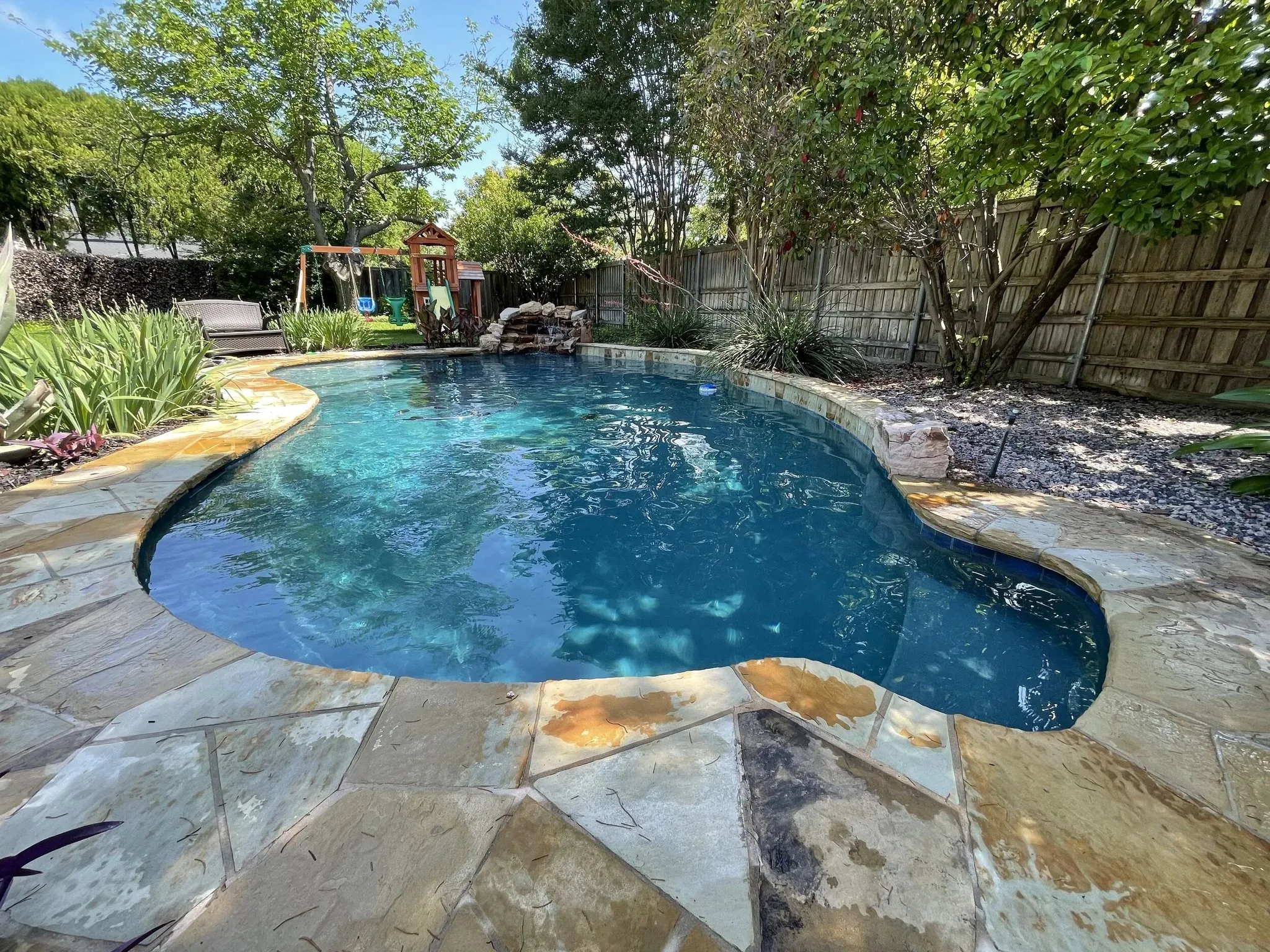 Refresh Pool Company photo 5
