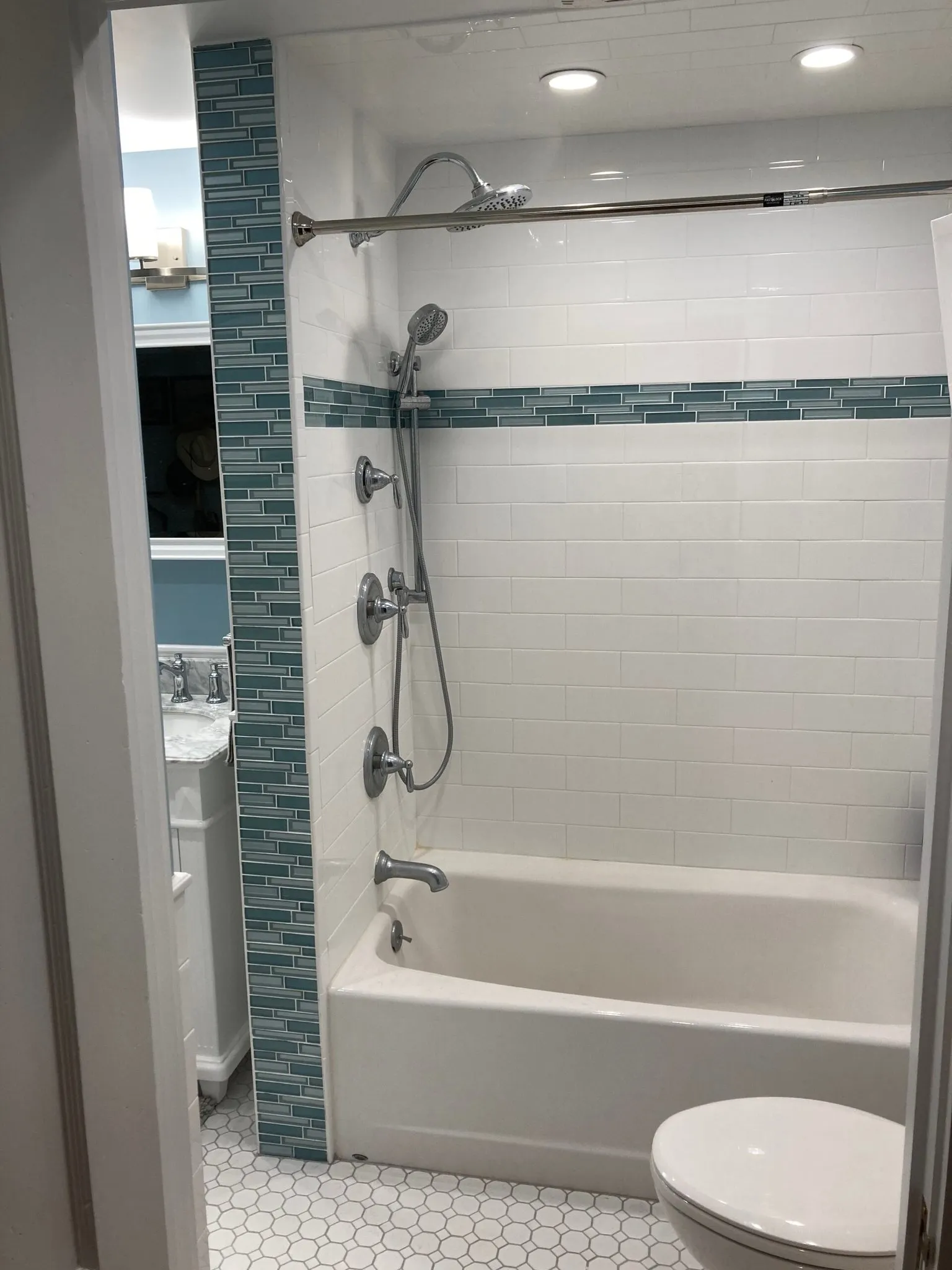 No Worries Installation LLC Handyman Services photo 2