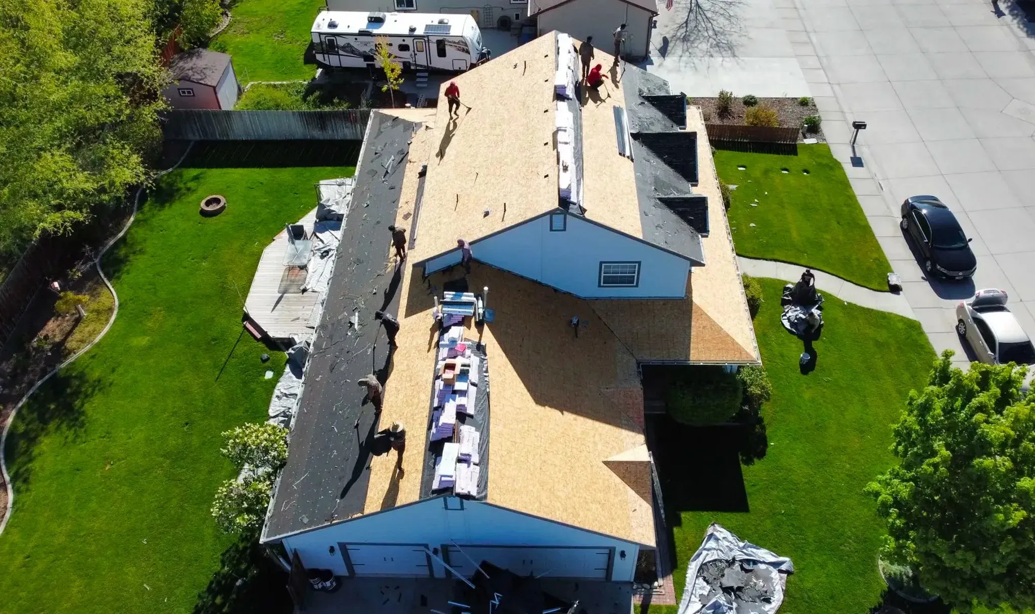 208 Roofing photo 10