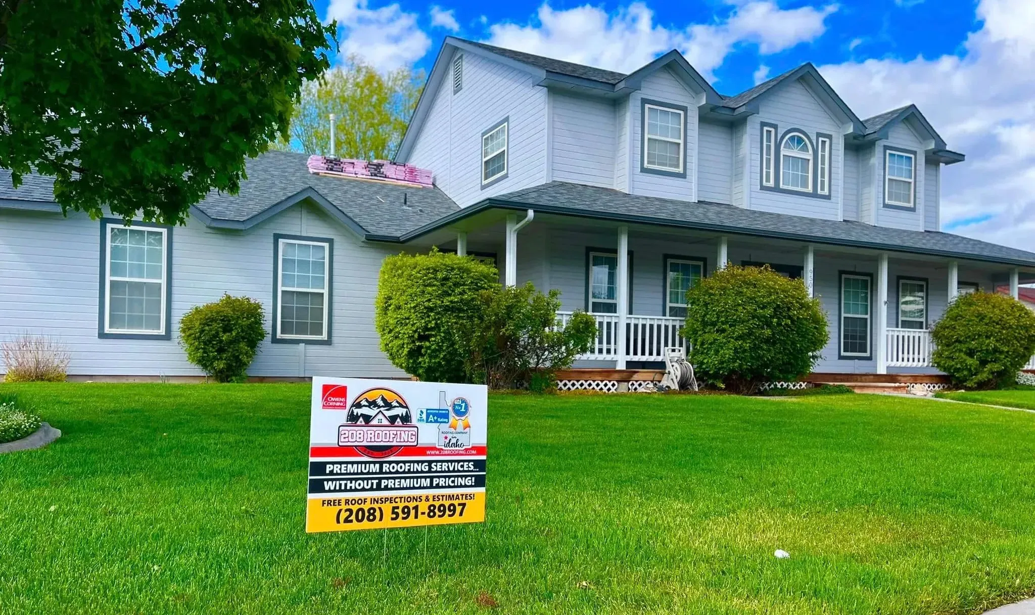 208 Roofing photo 11