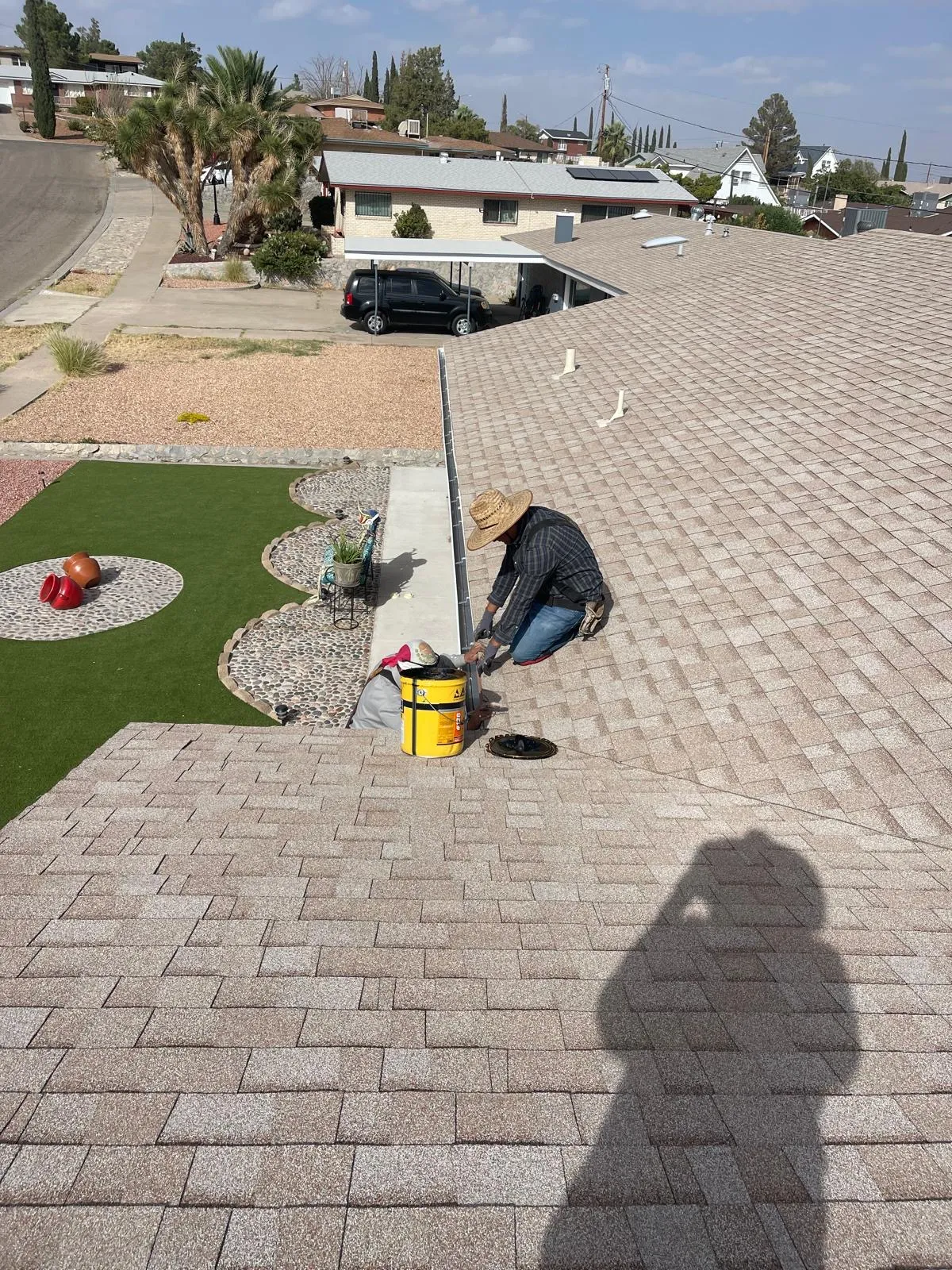 Lorenzo's Contractor Roofing & Remodeling photo 1