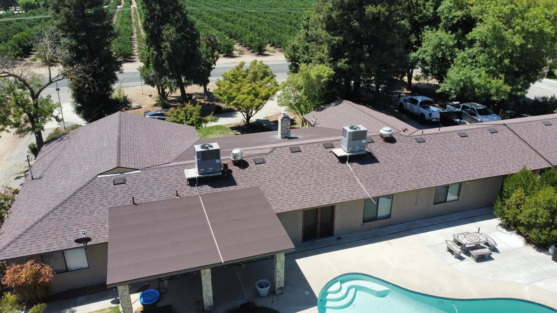 The Roofing Crew LLC photo 8