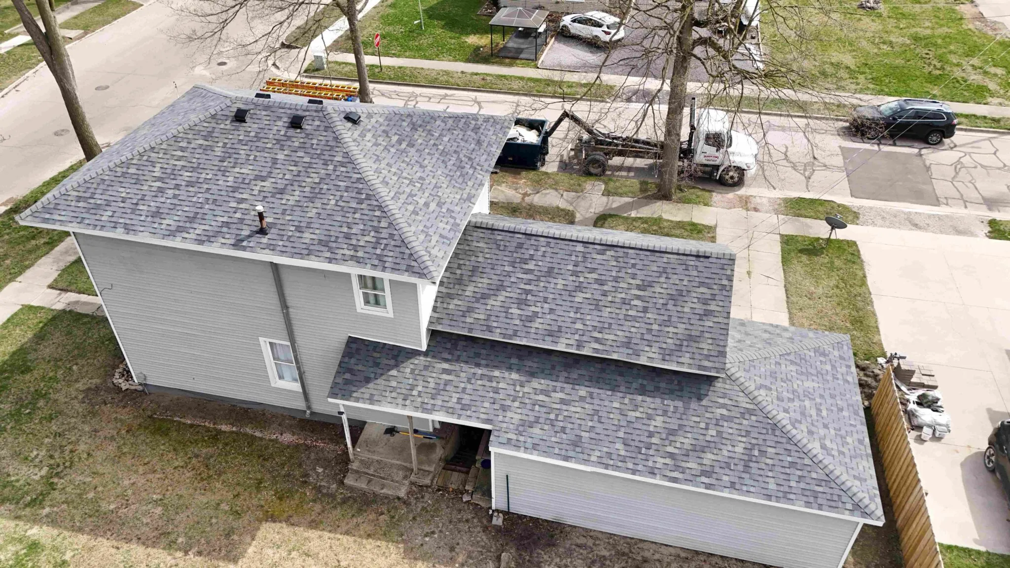 Frontline Roofing, LLC photo 12