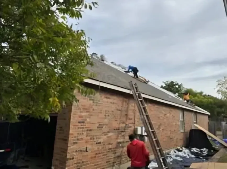 Frog Roofing LLC photo 4