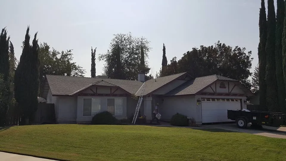 Bakersfield Roofing Inc photo 17