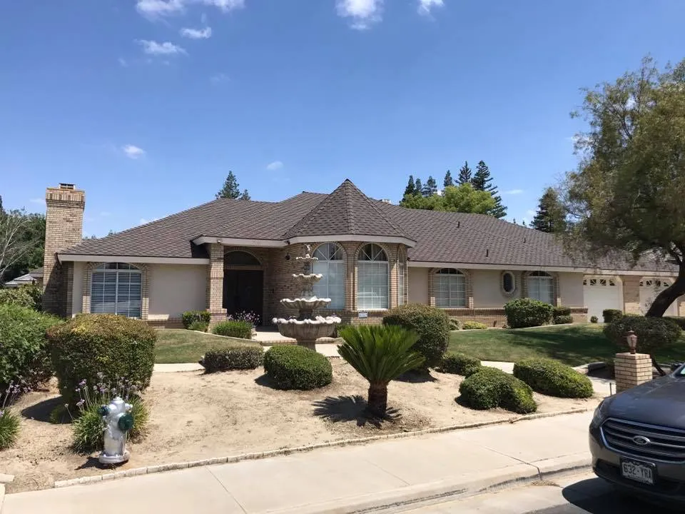 Bakersfield Roofing Inc photo 10