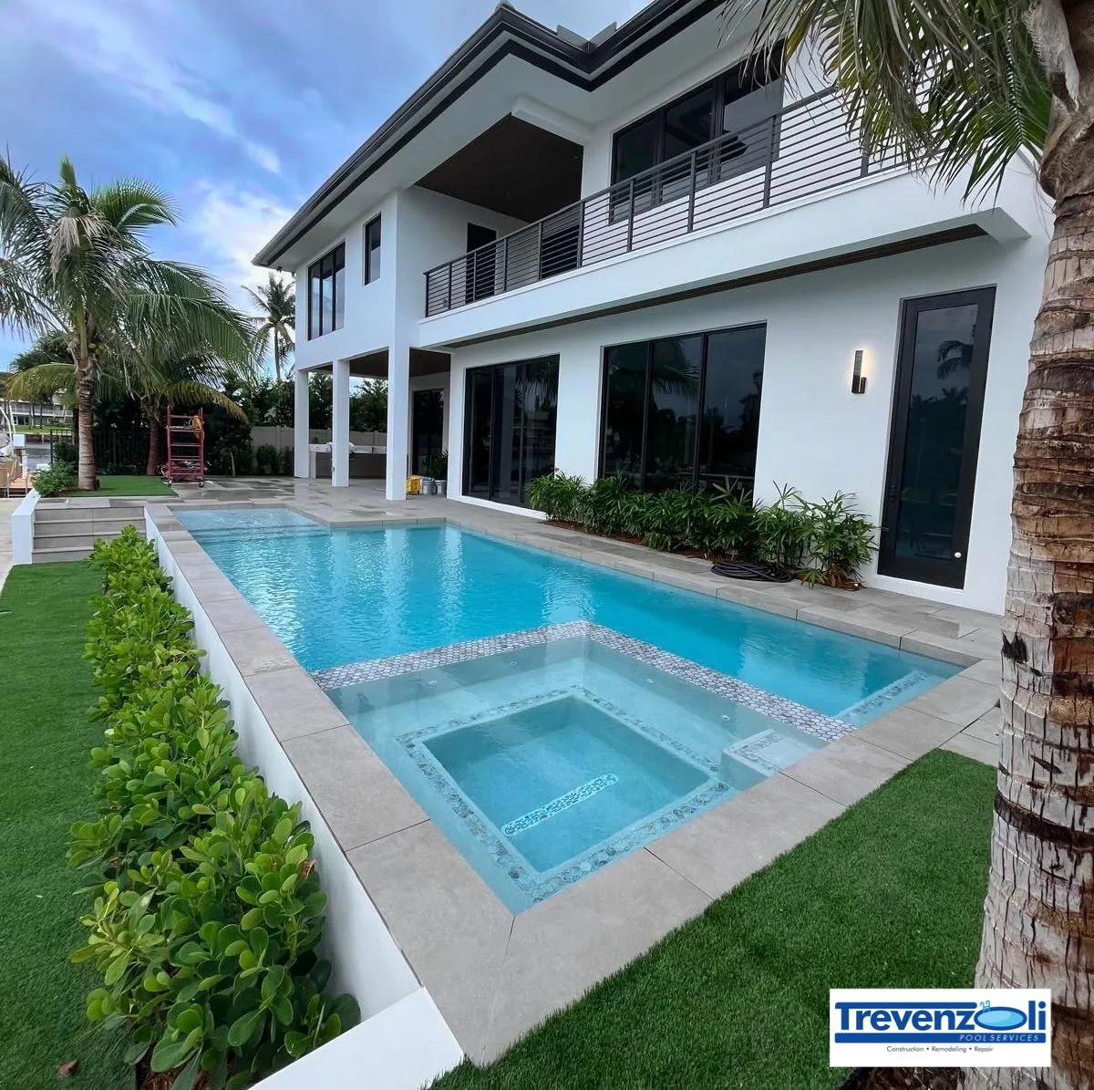 Trevenzoli Pool & Spa photo 6