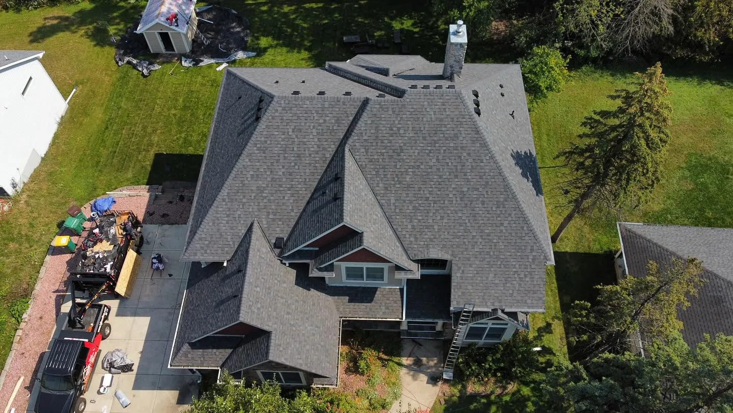 BJT Roofing LLC photo 1