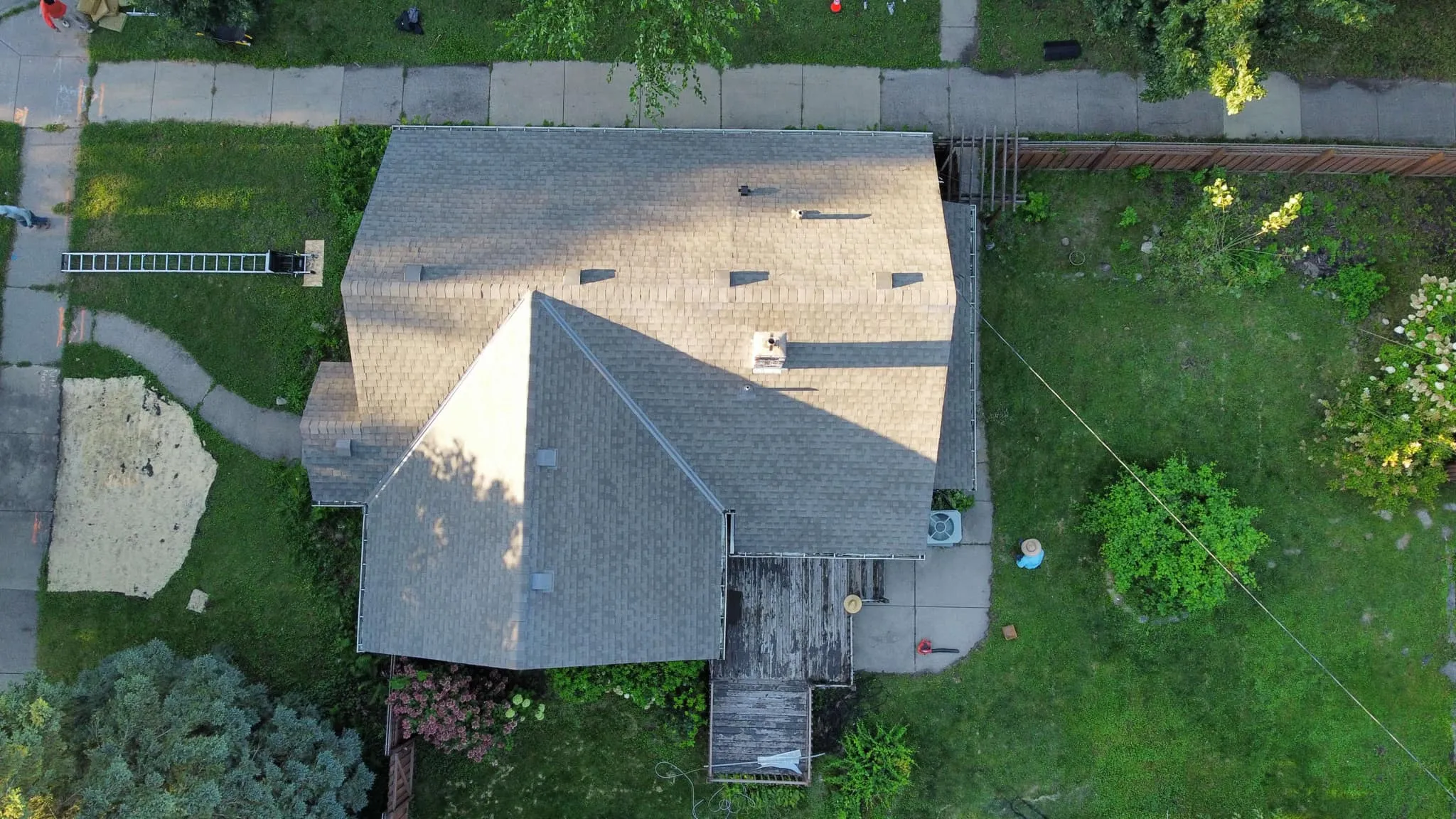 BJT Roofing LLC photo 4