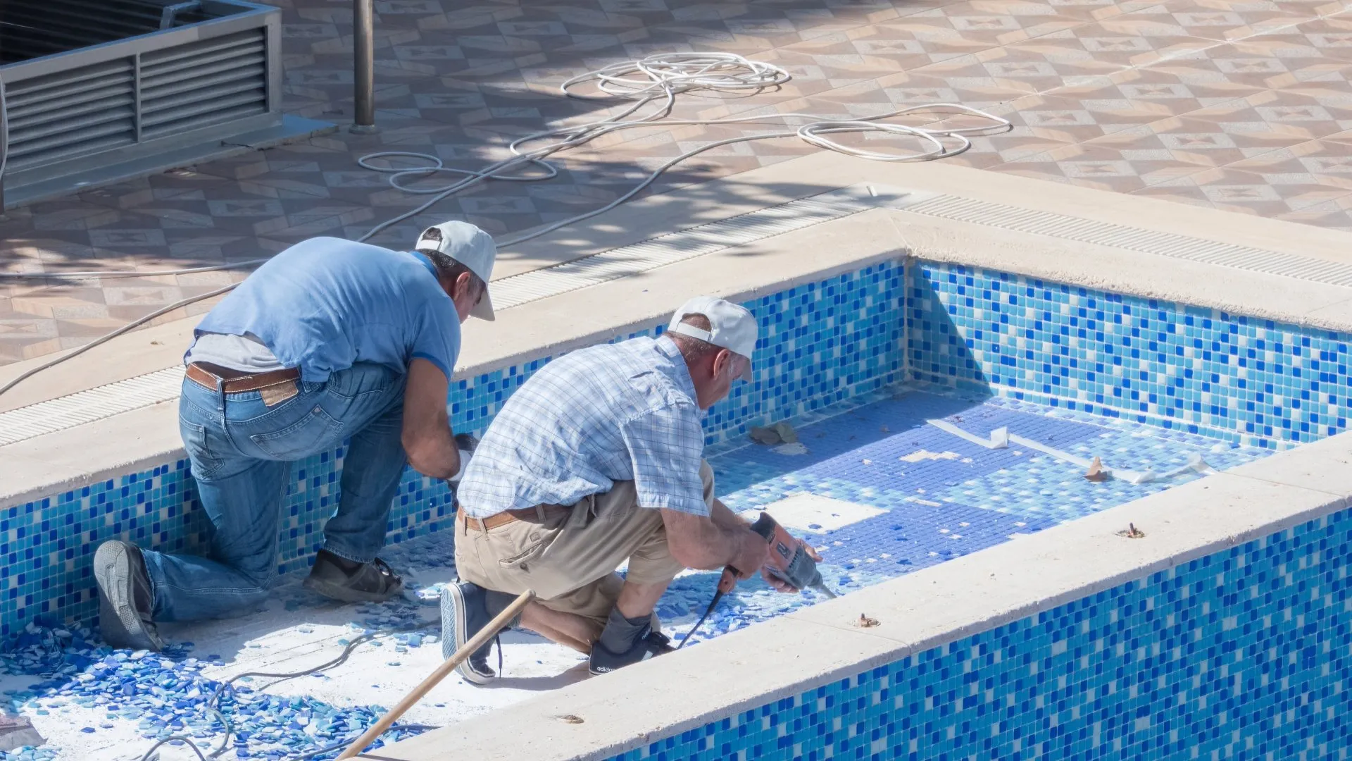Yaku Pools and Construction - San Fernando Valley photo 7