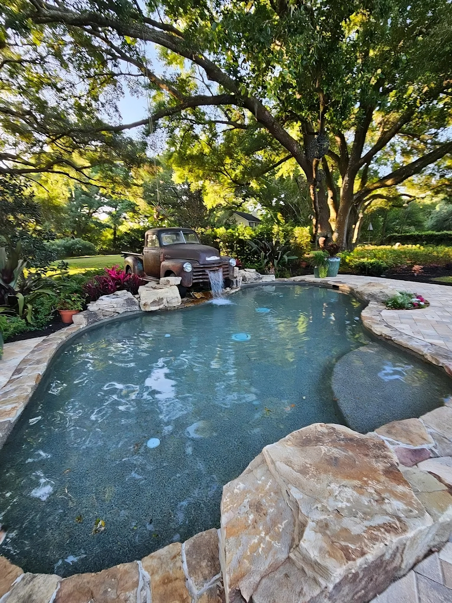 Bowles Custom Pools & Spas, Inc. photo 2