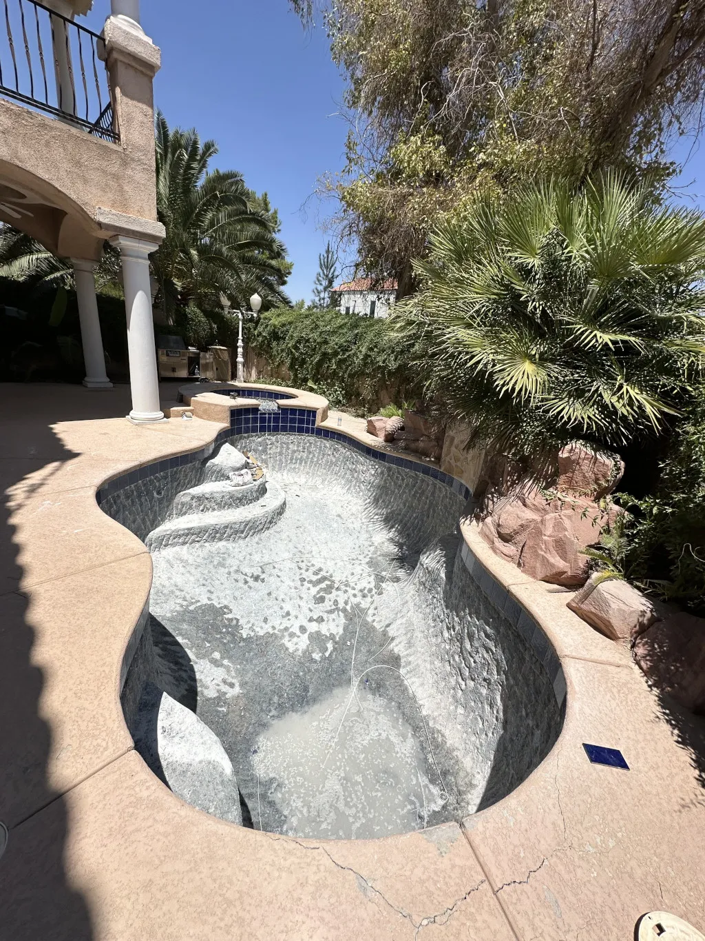 Big Blue Pool & SPA photo 10