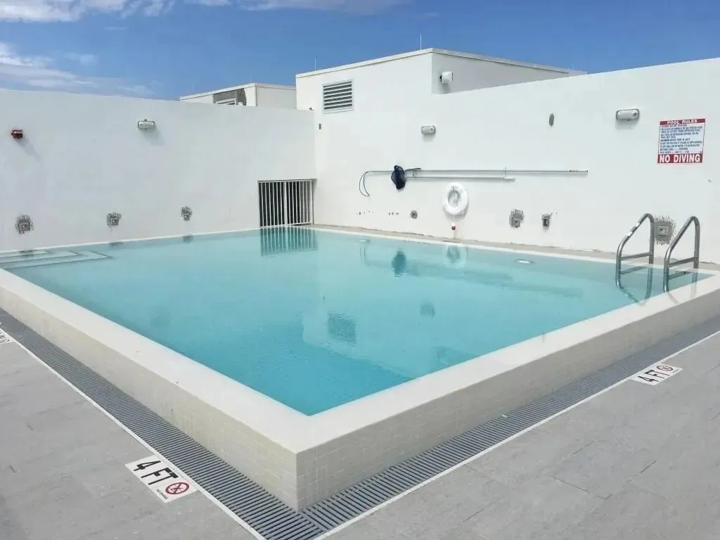 Artistic Pools and Waterfalls photo 20