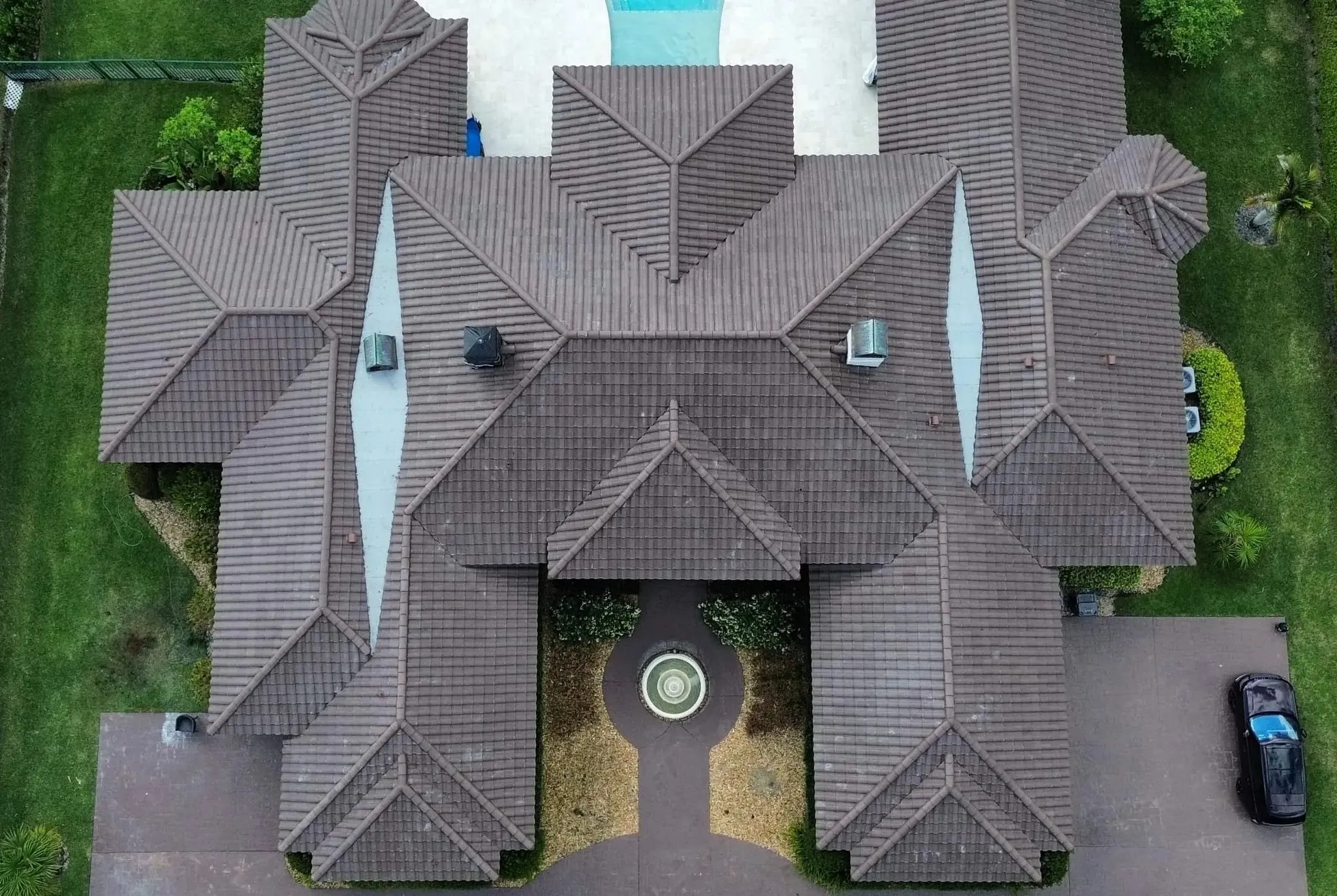 Lapeyre Roofing photo 1