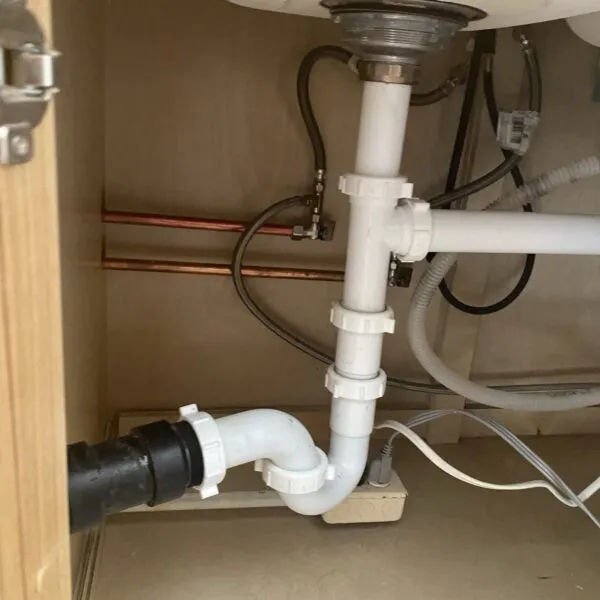 Plumbers Near Me - Water Heater & Plumbing Services photo 4