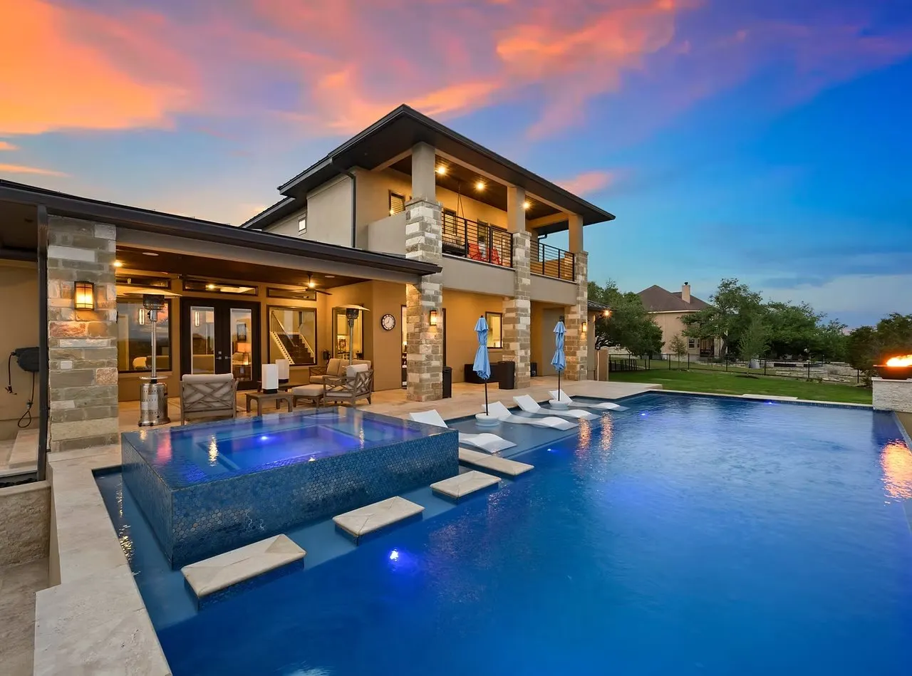 South Shore Pools & Luxury Outdoors photo 1