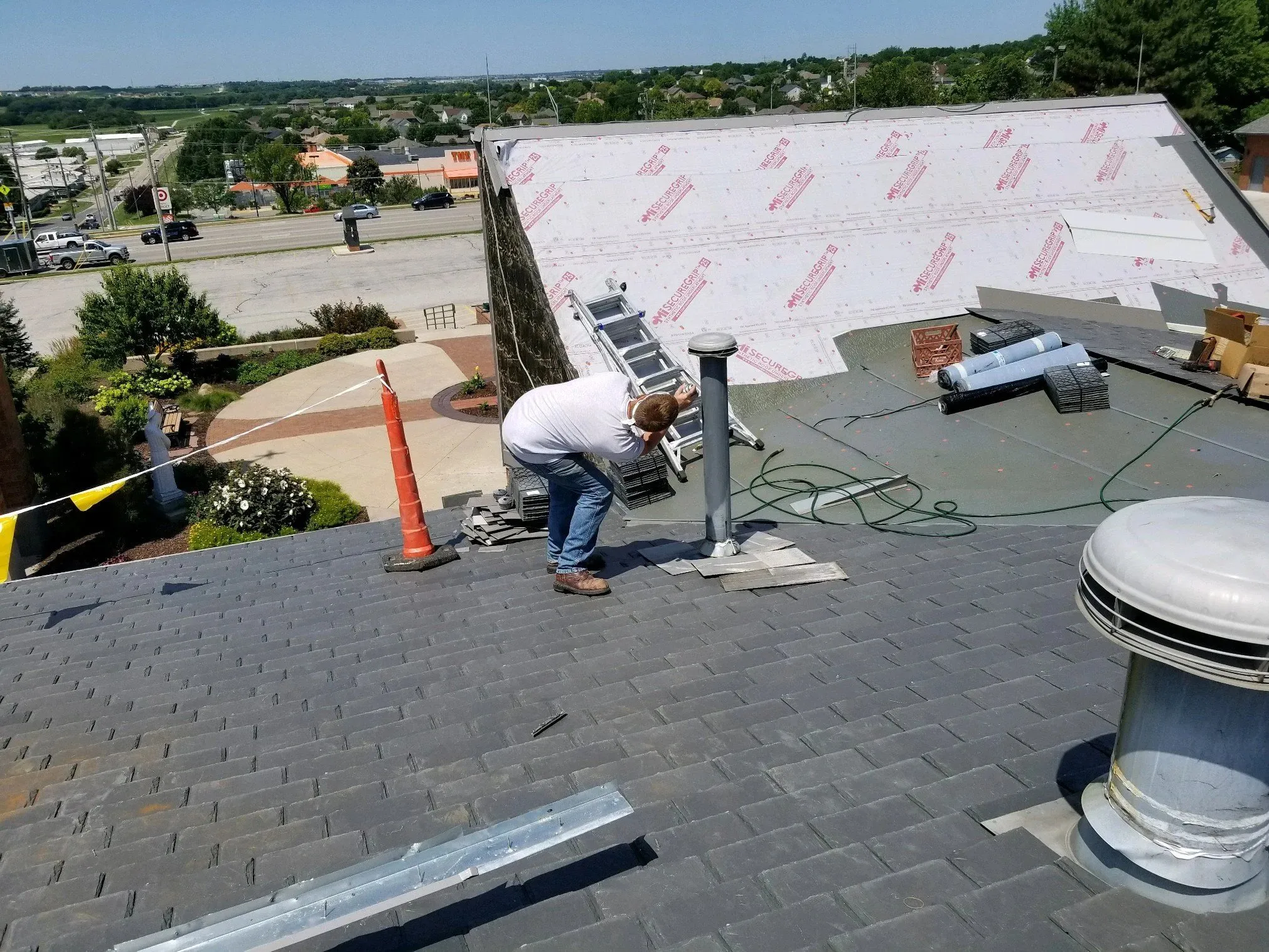 Hawkins Roofing Co. photo 8