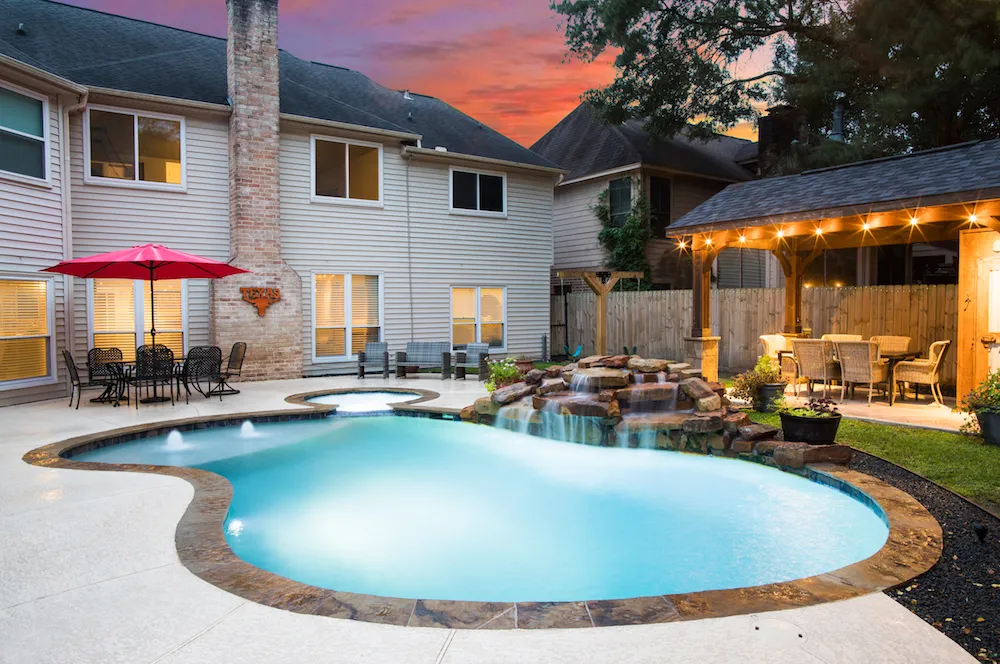 J's Pools & Spas photo 8