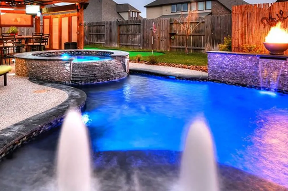 J's Pools & Spas photo 4