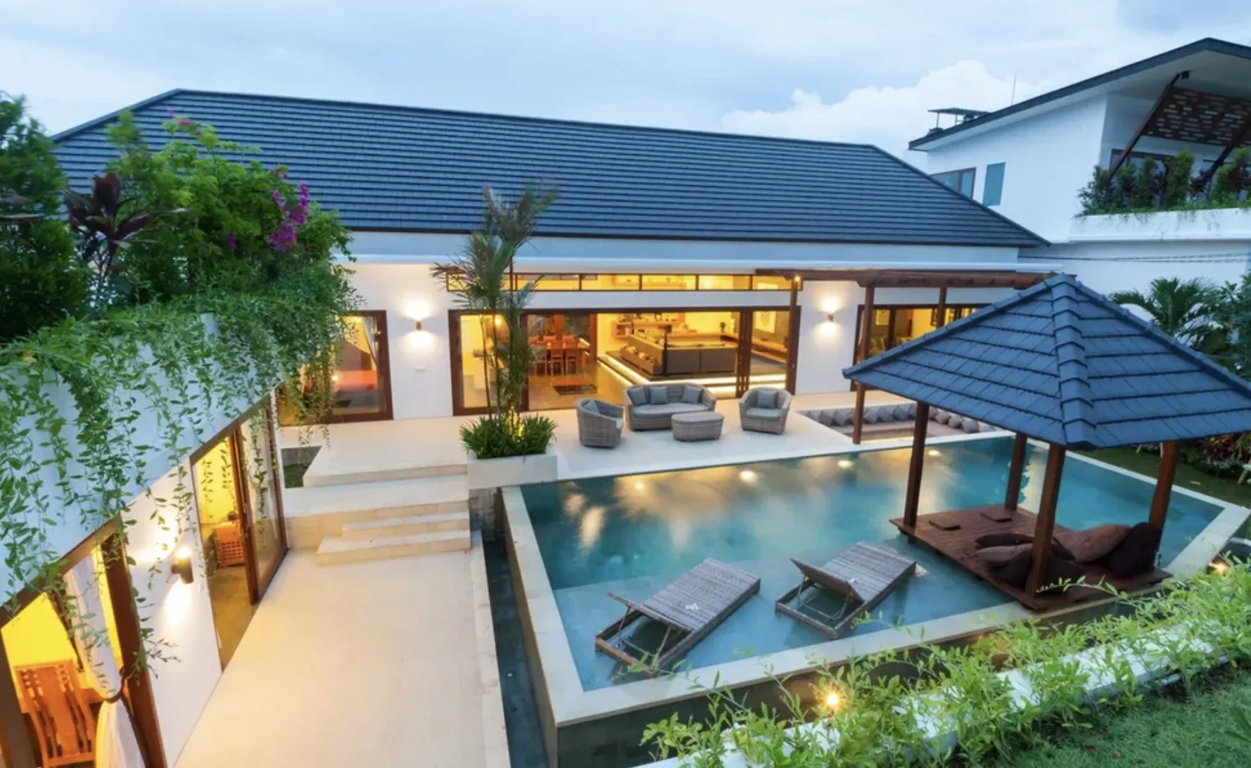 Luxe Lagoon Pool Designs photo 5