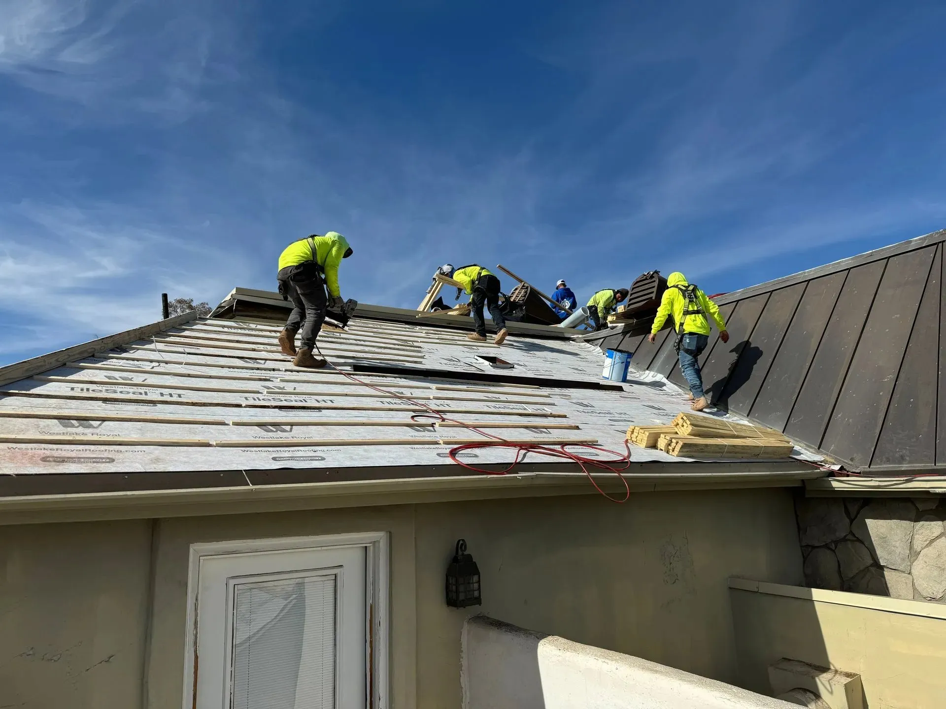 Black Wolf Roofing photo 3