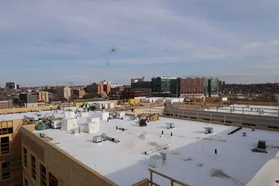 10 Men Roofing photo 14