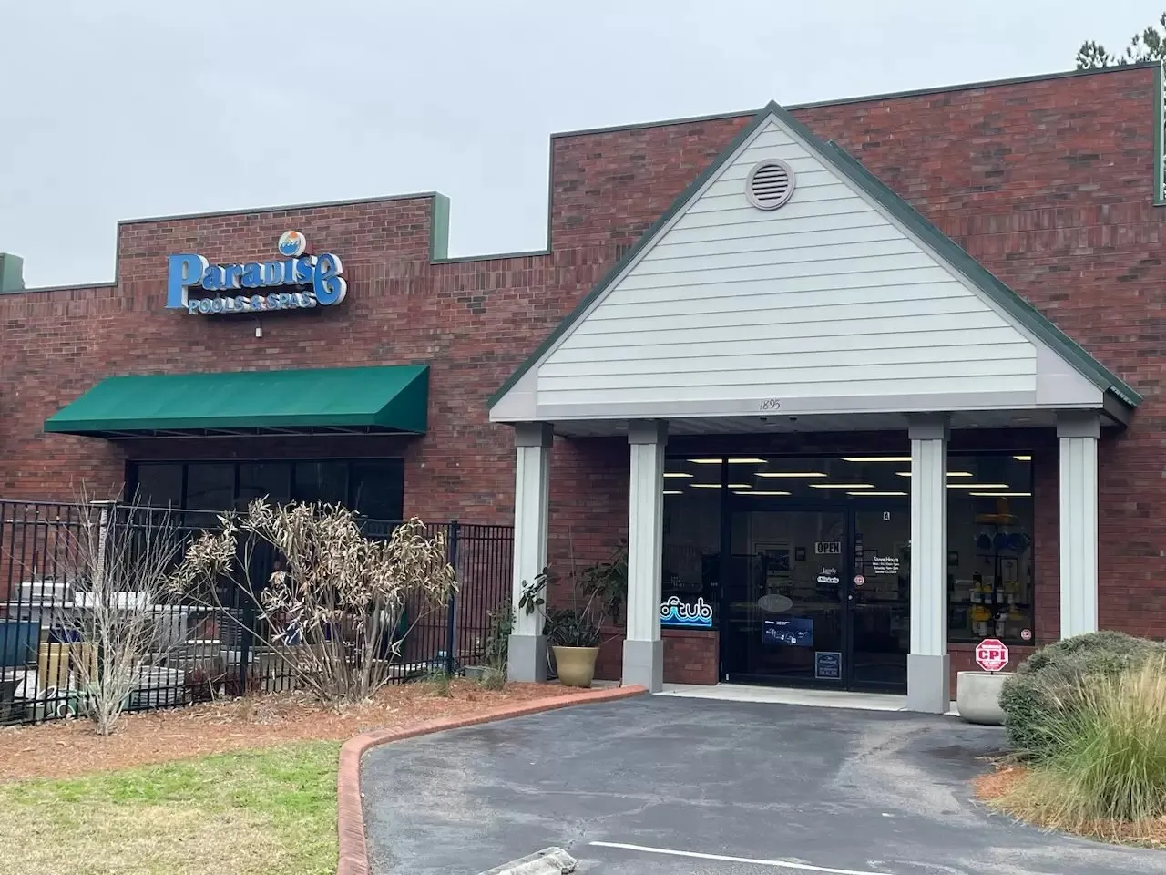 Paradise Pools and Spas photo 1