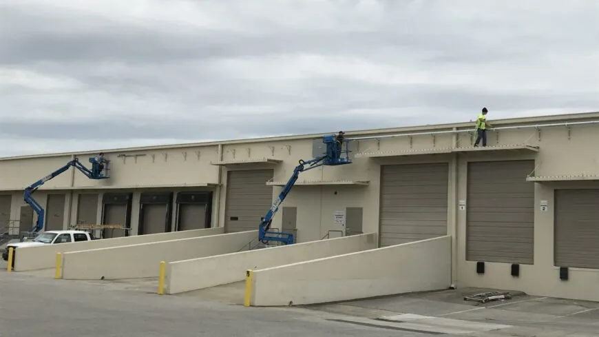 Arthur Gordon Electric photo 5