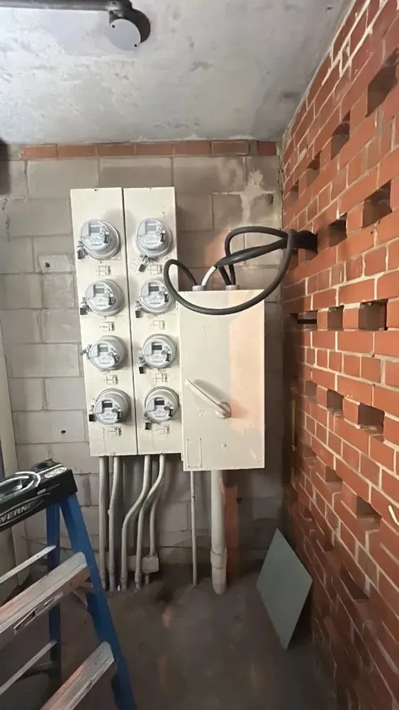 Dan Levinsky & Sons Electrical Services Inc. photo 8