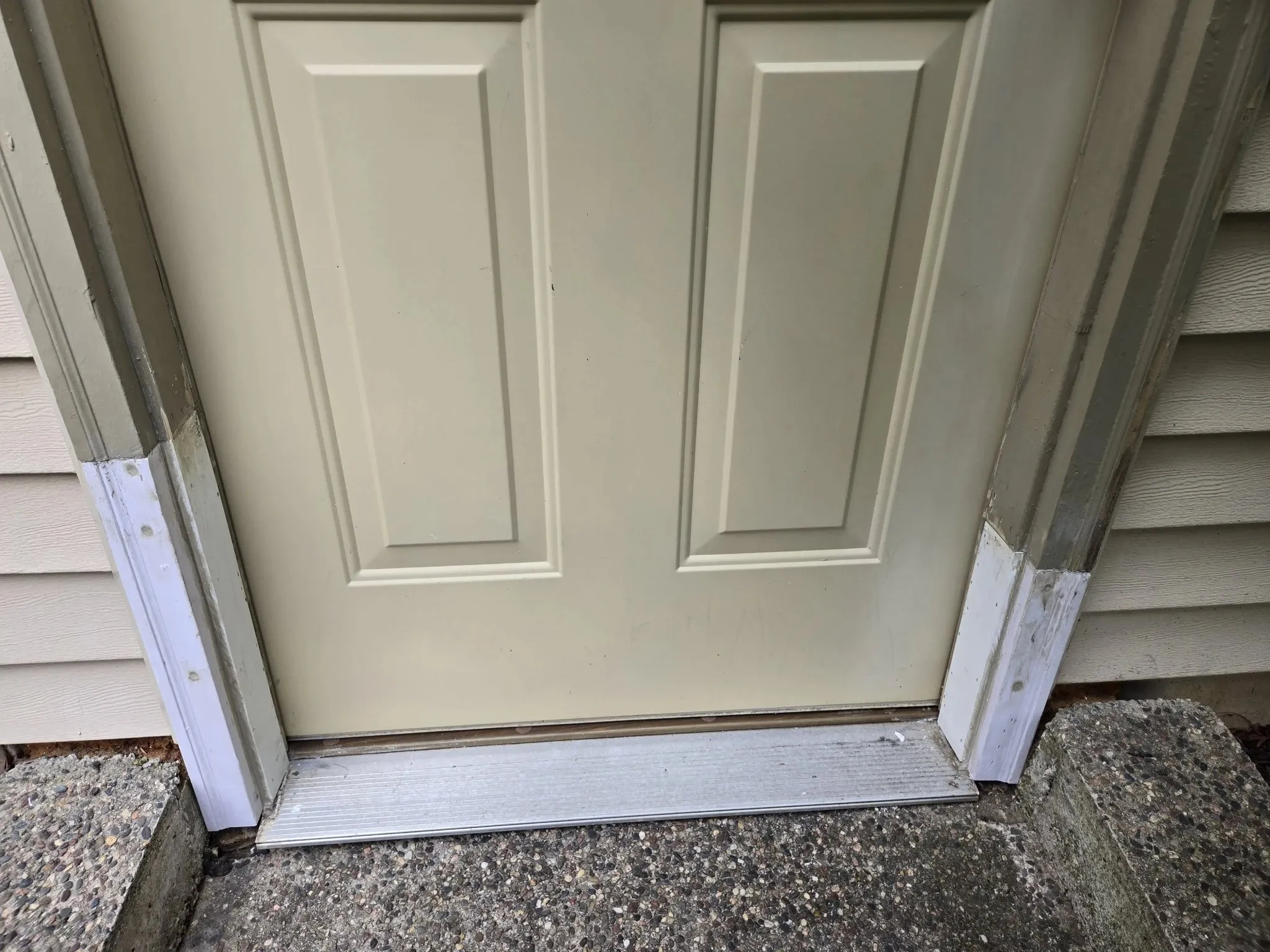 Floor-To-Ceiling Handyman photo 8