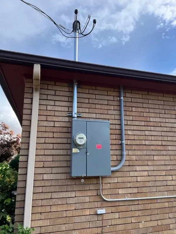 Cobb Electric photo 2