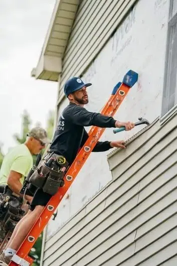 Oaks Roofing & Siding photo 3