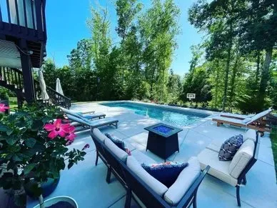 Deep Blue Pools photo 1