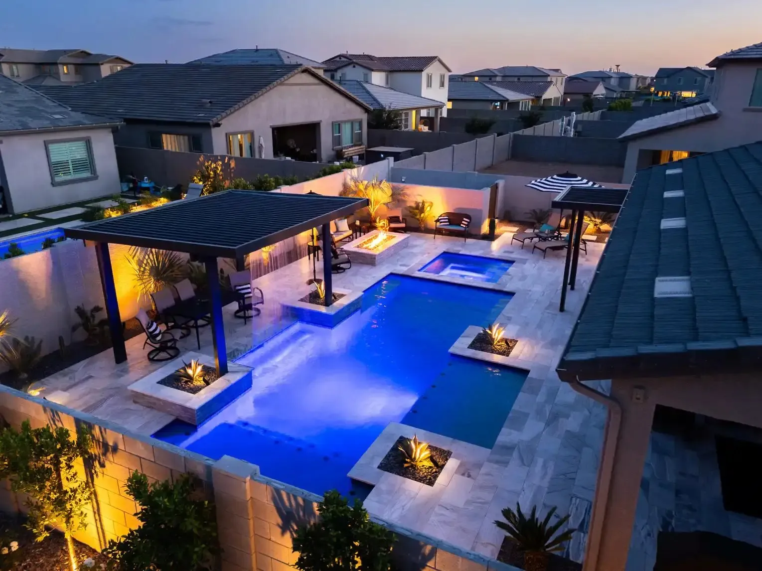 Dolphin Pools Gilbert photo 1