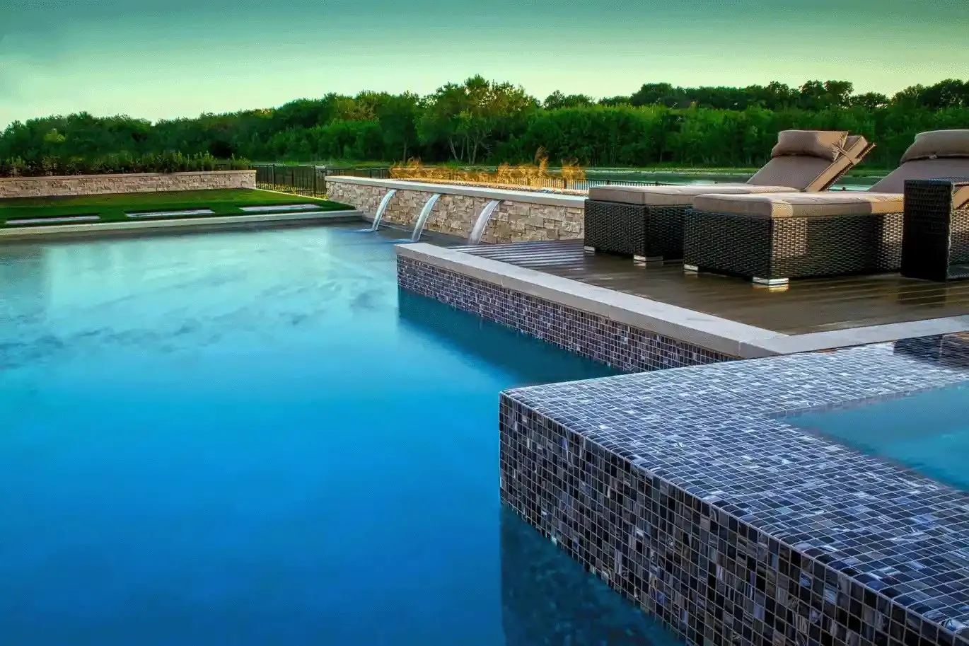 Living Water Custom Pools photo 5