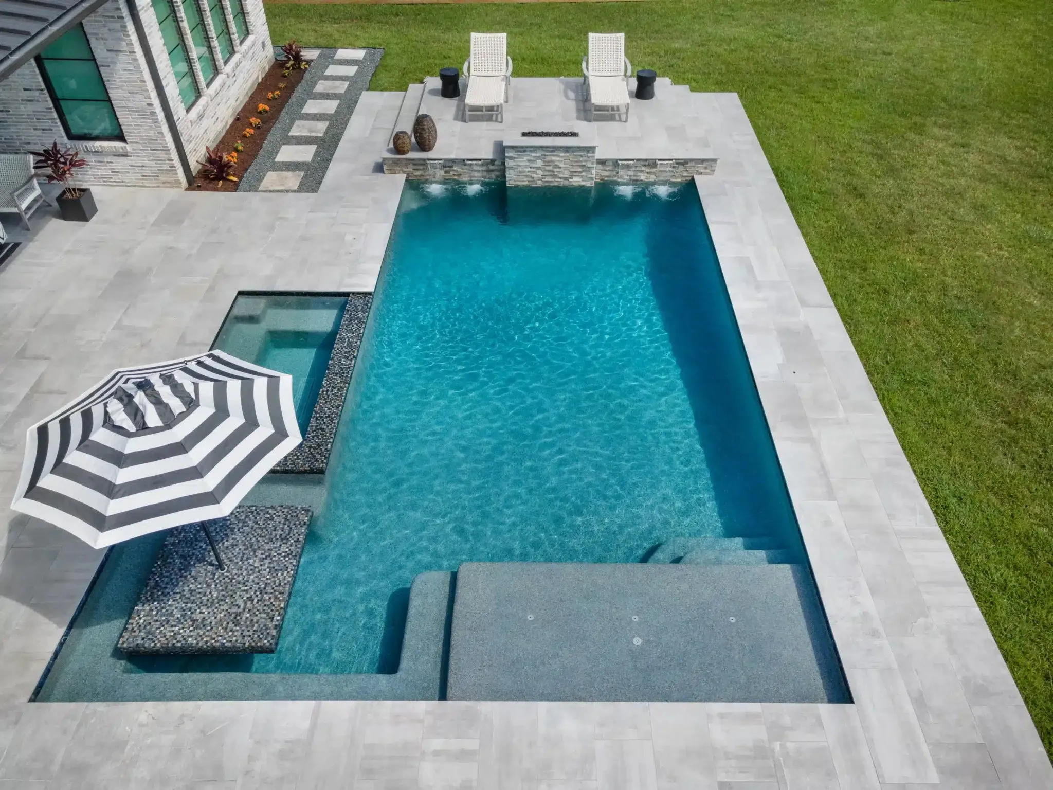 Avree Custom Pools photo 2