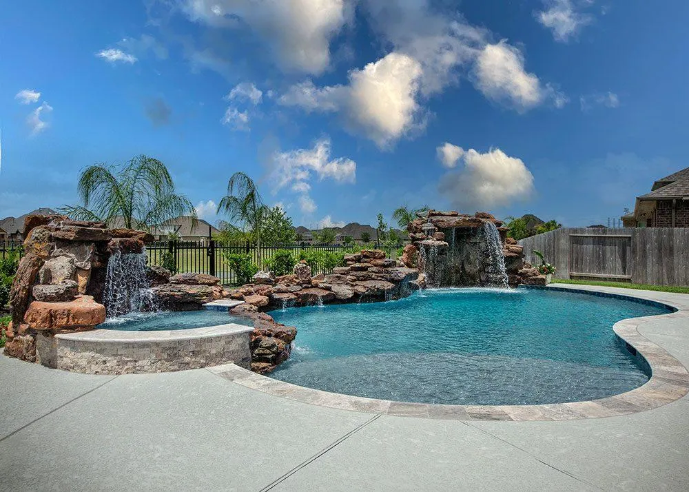 Avree Custom Pools photo 18