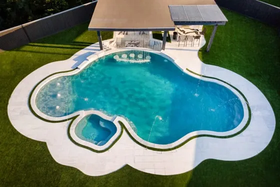 Avree Custom Pools photo 4