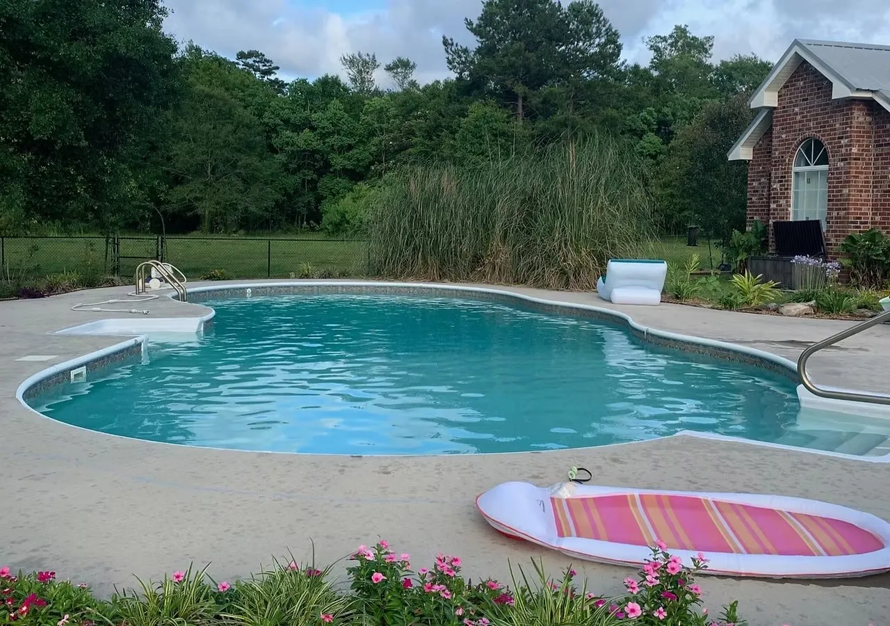 Paradise Pools photo 1