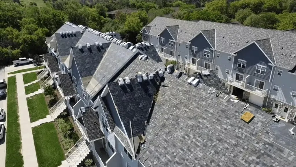 Modern Exterior Roofing photo 11