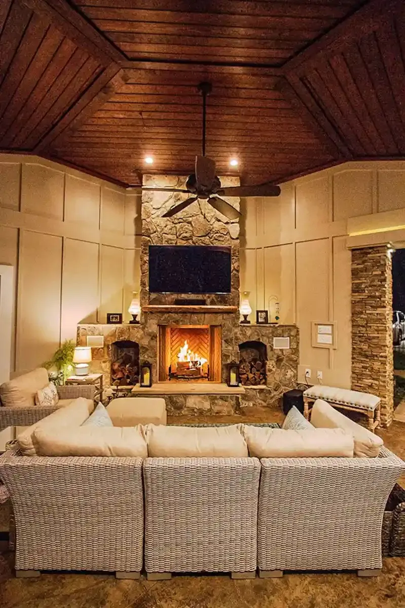 Bella Pools by Design photo 17